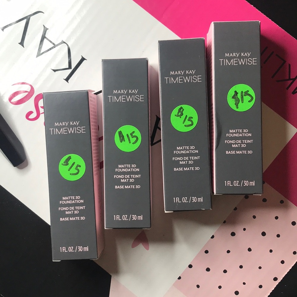Matte 3D foundation